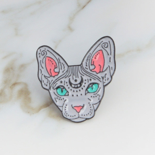 Green magic Cat eyes Brooch Enamel Pin