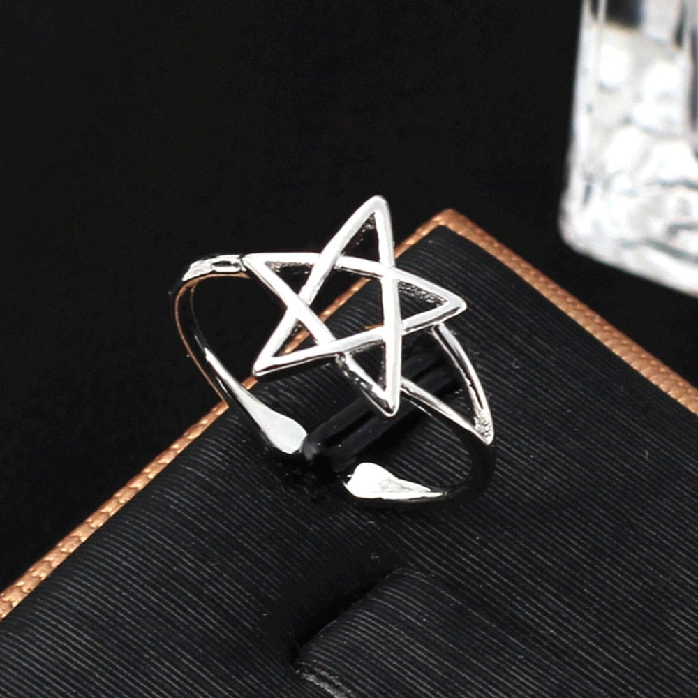 The Pentagram Midi Mid Ring