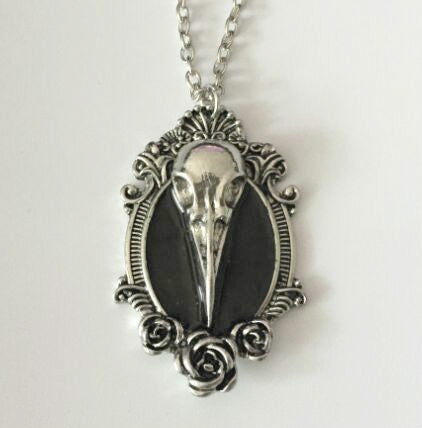 Raven skull Pendant Necklace