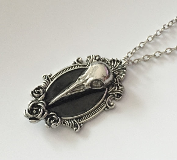 Raven skull Pendant Necklace