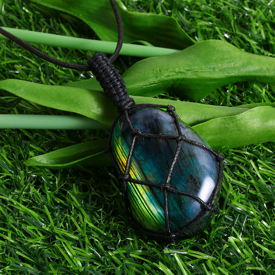 The Dragons Heart Labradorite Necklace